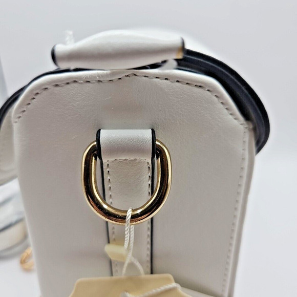 Handbag Republic Bag White Convertible Tasseled Clutch Shoulder Zipper Clasp - Picture 16 of 16